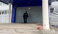 Злодейство в школе: Над учителями издеваются, их унижают, им хамят, теперь убивают. Это что за реформы такие?