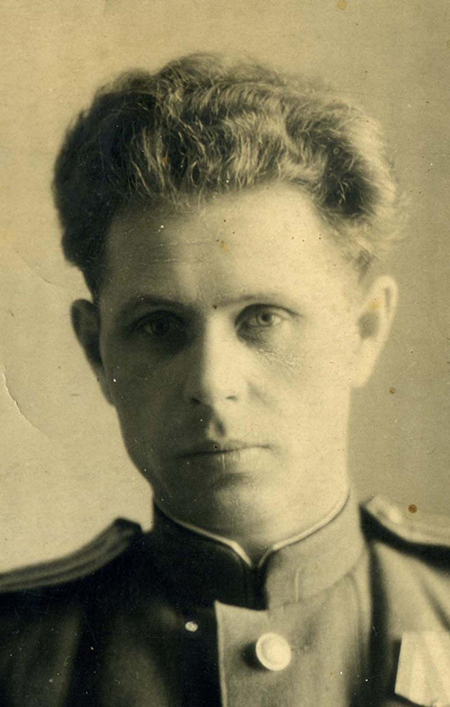 На фото: командир 474-го радиодивизиона ОСНАЗ подполковник Иван Серегин