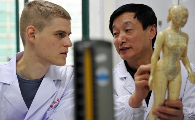 Китайская грамота для всего мира: Как Пекин строит образовательную империю