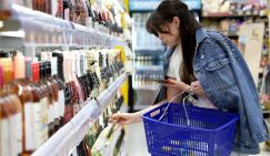 А за стаканом Россия импортозаместилась с блеском!