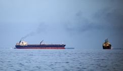 Ормузский пролив: Для Америки начинается кошмар. Иран загнал Трампа с его дырявой блокадой в ловушку