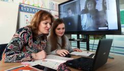 Олег Смолин, КПРФ: Разница в зарплате учителей шестикратная - какое тут единство страны?