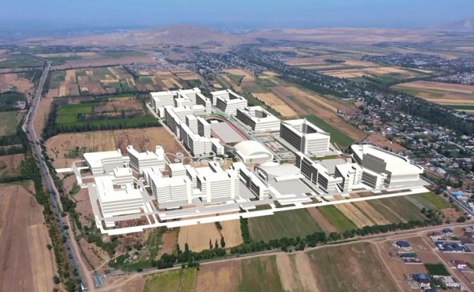 На фото: Министерство науки, высшего образования и инноваций КР показало, как будет выглядеть будущий кампус Кыргызско-Российского Славянского университета имени Б.Н. Ельцина.
