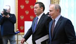 Мясо, базы, станки из Европы: ЕС ввел санкции против Киргизии, Садыр Жапаров срочно прилетел в Москву