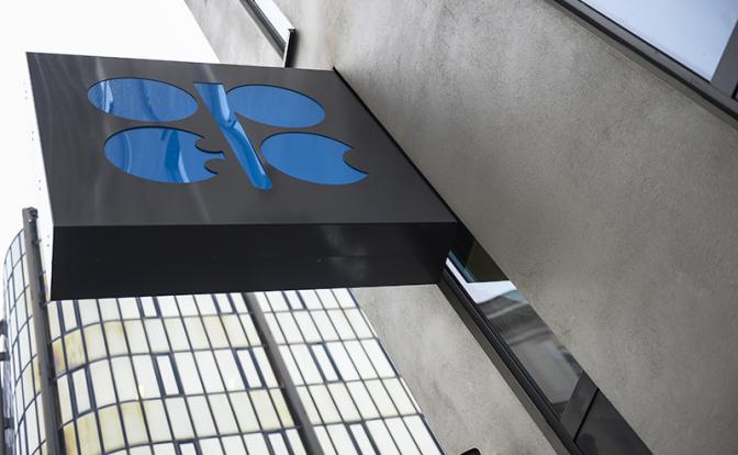 Эксперт объяснил, почему ОПЕК+ после ухода ОАЭ ничего не угрожает