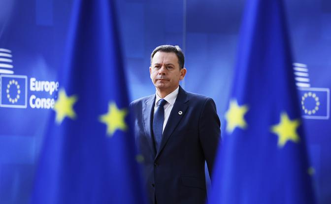 На фото: премьер-министр Португалии Луиш Монтенегру