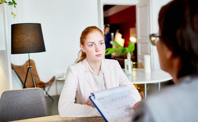 Эксперт рассказал, почему работодатели станут избегать найма мам после 1 сентября