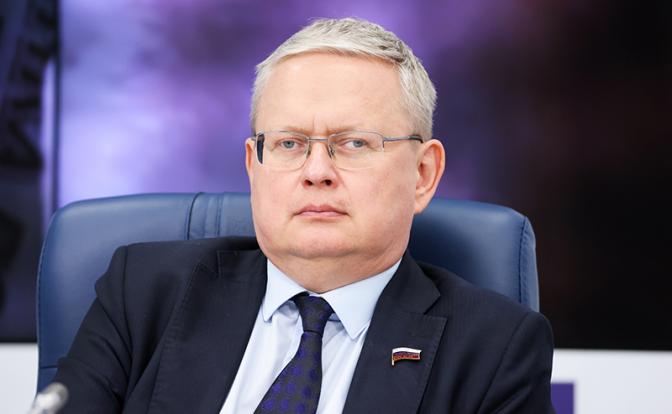 На фото: российский экономист, публицист и политик Михаил Делягин