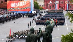 Торгаш Днем Победы: Зеленскому без разницы на чем «рубить бабло» - на памяти поколений или на поставках оружия