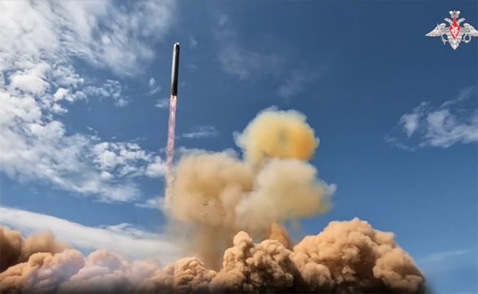 В Кремле сообщили об отсутствии реакции США на испытание «Сармата»