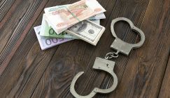 Чиновнику на заметку: "Земля и воля" - не прокатит, если хочешь остаться на воле, не устраивай махинаций с землей