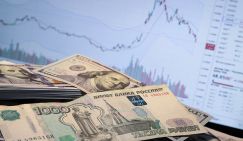 Курс валют: «Дух Ормуза» укрепил рубль на фоне снижения добычи нефти