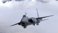 Авиационная катастрофа: США потеряли в войне с Ираном 25 дорогущих БПЛА, 42 самолета и вертолета