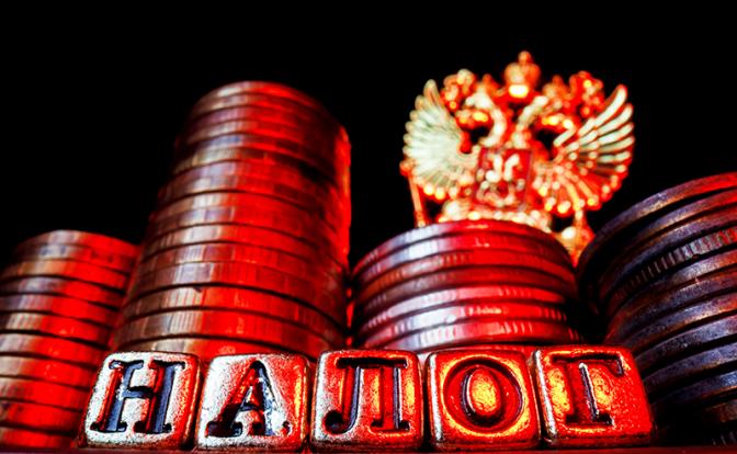 Хватит кормить олигархов: КПРФ вносит закон о налоге на яхты, джеты и особняки