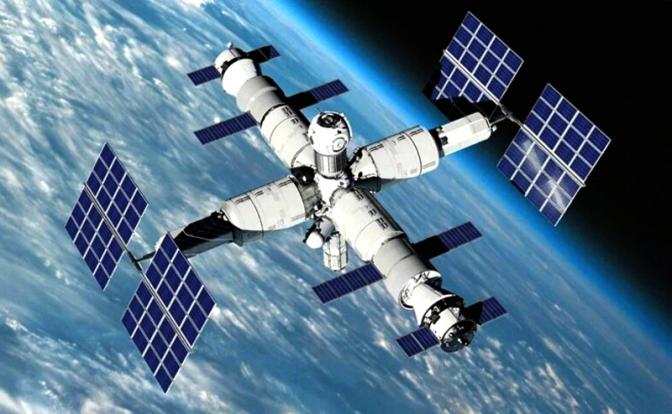 На фото: Российская орбитальная станция.