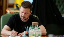 Мастер эпистолярного жанра: Зеленский вспомнил про запорожских казаков и написал письмо Путину