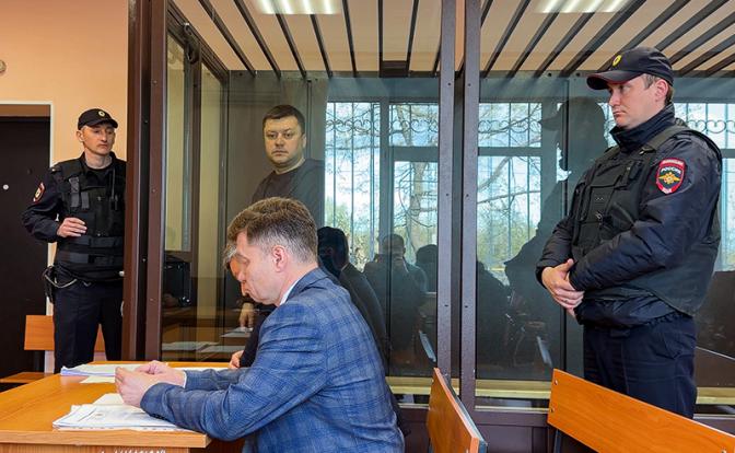 На фото: мэр Уфы Ратмир Мавлиев во время избрания меры пресечения в Советском районном суде
