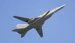 8 погибших летчиков -"стратегов": Ту-22МЗ и американский В-52 Stratofortress разбились в один день