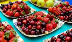 Врач сказала, сколько ягод и фруктов можно есть в день