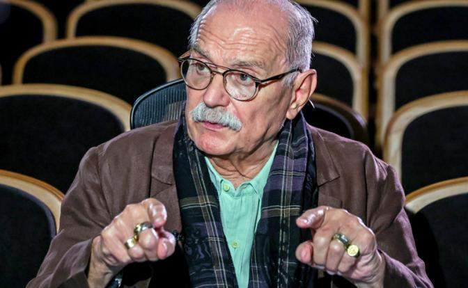 На фото: режиссер Никита Михалков во время пресс-подхода.