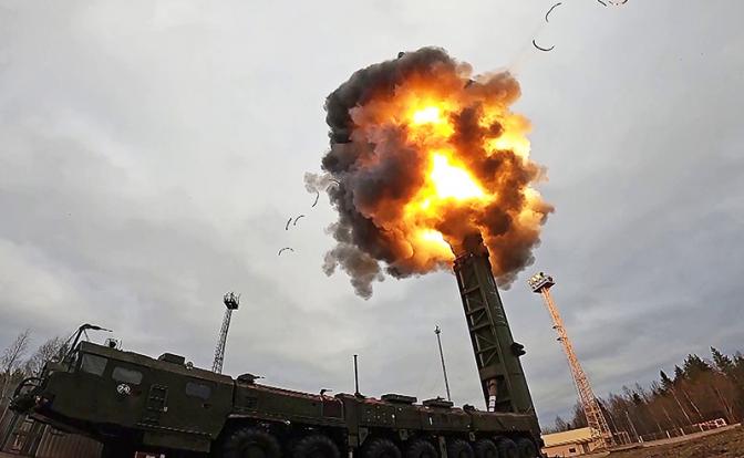 У США сломался «ядерный зонтик»: Госдеп признал за Москвой право на атаку по Лондону «Орешником»