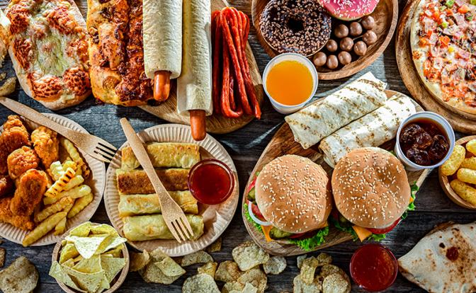 Доктор медицинских наук назвала смертельно опасные для сердца продукты в жару