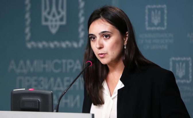 На фото: бывший пресс-секретарь президента Украины Юлия Мендель.