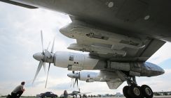 Бумажный тигр: 4 истребителя НАТО тупо наблюдали, как неизвестная ракета летит на Польшу