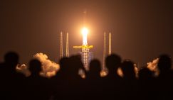 Шаг к глобальному интернету: Пекин успешно вывел на орбиту новые аппараты