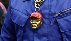 Дуэль на кошельках: Демократы хотят тряхнуть Трампа и пустить республиканцев по миру
