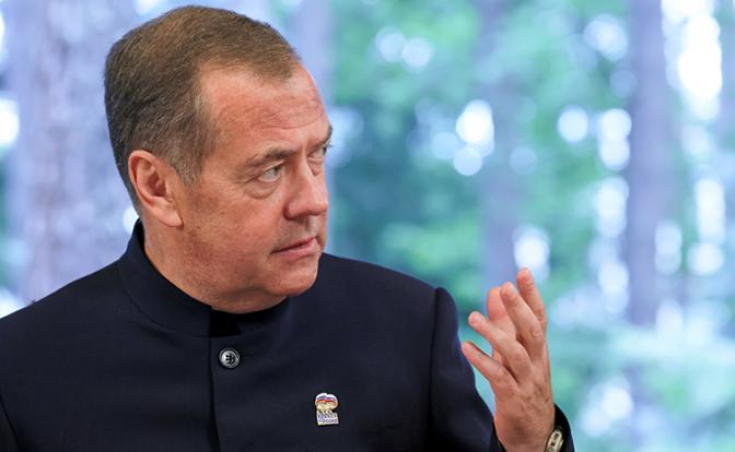 На фото: заместитель председателя Совета безопасности РФ Дмитрий Медведев