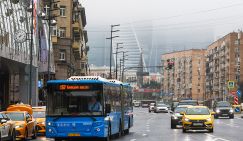 Россиян призвали пересесть на автобусы из-за нехватки бензина