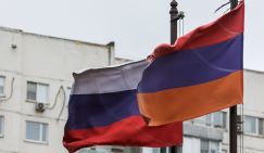 Пашинян упорно хочет отобрать у России «железку», но не знает, кому передать её – ЕС или Турции