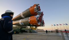 "У России денег в обрез!" - а это значит, что надо вкладываться в Большой Космос. Или остаться на задворках науки и техники
