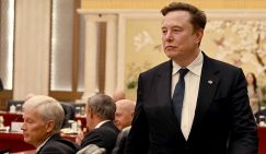 Маск выбрал президента Украины
