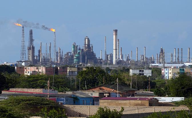 Axios: США готовят колоссальную сделку по нефтяным месторождениям Венесуэлы