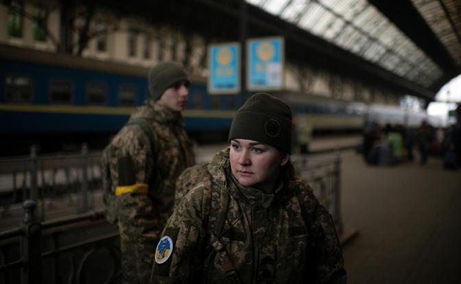 Бабы больше не нарожают, убьют баб: Западу плевать на Киев, им надо, чтобы хоть кто-то в русских стрелял