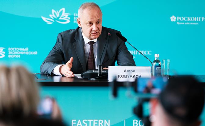 На фото: советник президента РФ, ответственный секретарь Организационного комитета ВЭФ Антон Кобяков