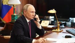 Саммит на удаленке: Часовой диалог Путина и Трампа состоялся, встреча «на троих» - в ближайших планах
