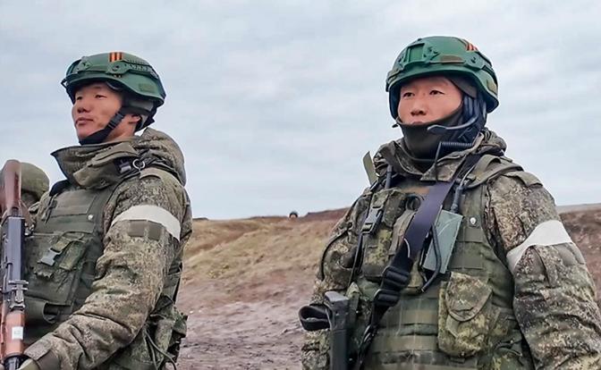 Александр Храмчихин: Армия Ким Чен Ына - стратегический союзник России, которого панически боятся на Западе