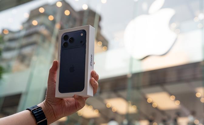 Сюрприз? Пользователей iPhone 18 Pro Max в РФ предупредили о недоступности 18 функций
