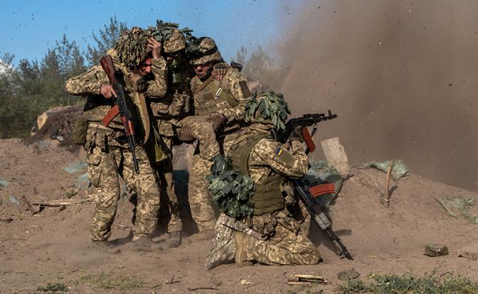 «Два котла одновременно — слишком дорого»: эксперт Кнутов о новом плане ВС РФ