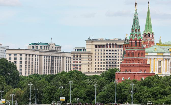 Окружение Путина и окружение Зеленского: Константин Бондаренко сравнил «группы влияния» в России и на Украине