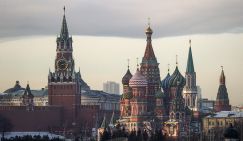 Олигарх Мельниченко: Россия выбирает гибридный суверенитет. Кремль окончательно разочаровался в Западе?