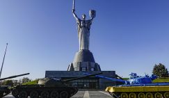 Экс-директор ЦРУ Джордж Биби: Возможно, уже зимой Украина капитулирует