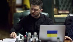 Зеленского – к ответу: Страну золотых унитазов зовут на антикоррупционный Майдан