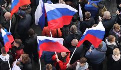 В Коми «отрихтуют» Конституцию: Единороссы требуют уведомлений даже на одиночные пикеты