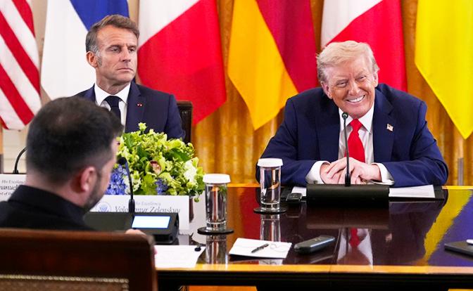 Сумасшедшая неделя: Трамп душит Зеленского, Макрон скрипит зубами, Путин выжигает «польские коридоры»