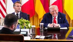 Сумасшедшая неделя: Трамп душит Зеленского, Макрон скрипит зубами, Путин выжигает «польские коридоры»
