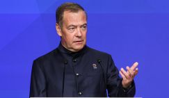 Медведев: Наши внуки будут жить в условиях применения закона террориста Грэма